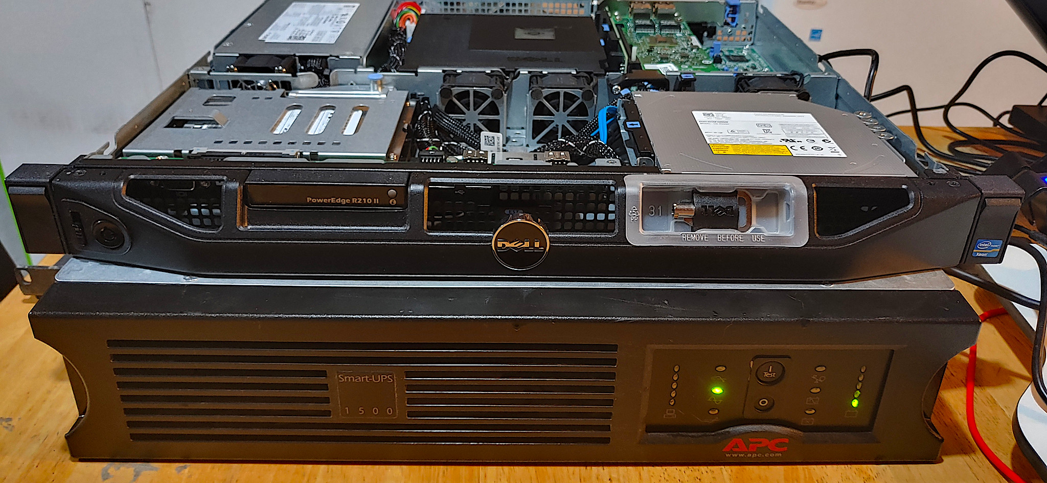 apc smart-ups 1500 і один dell r210